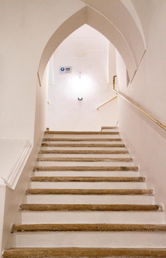 Palazzo Donnamaria Apartamento Manfredónia Exterior foto